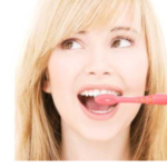 Mit tehetsz fogaid egészségéért a fogmosáson kívül?